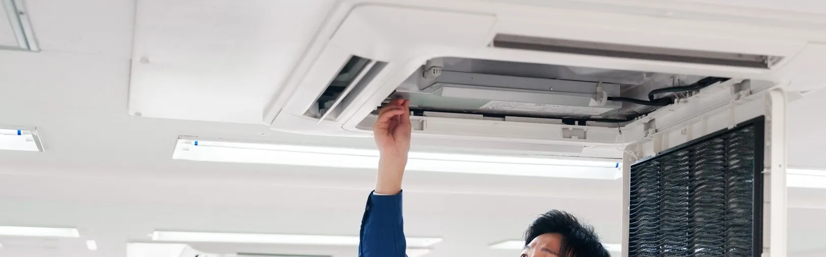 大阪で空調の求人をお探しの方、正社員募集中です!